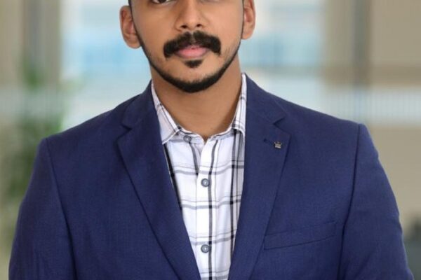 BlinkLearn: The Brainchild of Manu Abraham, a Visionary Educator Redefining Learning Experiences Manu Abraham