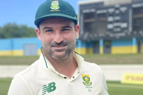 Virat Kohli and India Halted Their Celebrations to Rush to Dean Elgar Following His Final Test Wicket Dean Elgar played his final Test innings after being dismissed twice on Day 1. Following his dismissal in the second innings, both Kohli and the Indian team praised him. For batsmen on both sides, the first day of the second Test between South Africa and India turned out to be a nightmare. With Mohammed Siraj's career-best numbers of 6/15 leading the way and India bundling the hosts out for a record-low score of 55, South Africa was the first to take the brunt of the pitch. With KL Rahul clearly getting set and Virat Kohli three runs shy of his half-century, India appeared set to take a commanding lead early in the third session. This came after Rohit Sharma and Shubman Gill put together a rapid 55 from 75 balls. But in the 34th and 35th overs of their innings, India astonishingly went from being 153/4 to 153 all out, forcing South Africa to bat once more. This meant that on Day 1 itself, South Africa's acting captain, Dean Elgar, who is ending his career as an international cricket player after this Test, took the pitch for his second and final innings of play. In the opening innings, the left-hander sliced a delivery from Siraj back onto his stumps. On the opening day, he was also greeted with applause as he left the pitch after being removed for 12 runs by Mukesh Kumar. It was a standard performance by Mukesh Kumar. His decision to circle around the wicket was crucial in this situation. With his persistent line and length, Elgar was forced to engage in play. Instead of entering with the angle to find Elgar's bat's outside edge, the ball ever so slightly straightened, and Kohli completed the rest of the run in the slip cordon. In this Test, both teams' catching has been flawless.