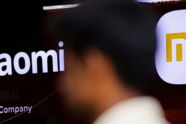 The Gadget War Heats Up: Vivo Y-Series Expands, Xiaomi 14 Arrives Xiaomi 14 Arrives